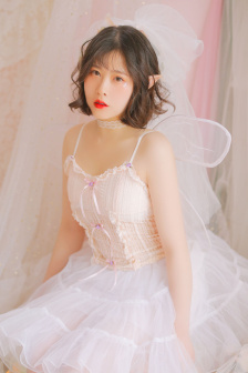 强奷漂亮的女邻居完整版
